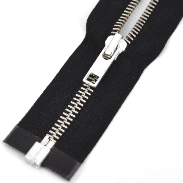 METALL-Reißverschluss 39cm | schwarz/nickel METALL-Reißverschluss 39cm | schwarz/nickel