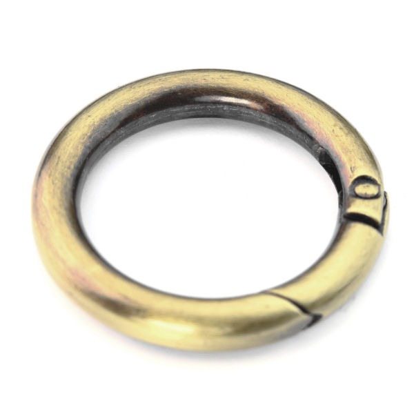 Karabiner-Ring, 30 mm, altmessing